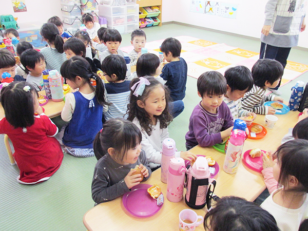 やっぱりおやつの時間が楽しみ！