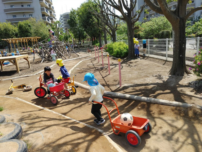 トロッコも物を運んだりして大人気！