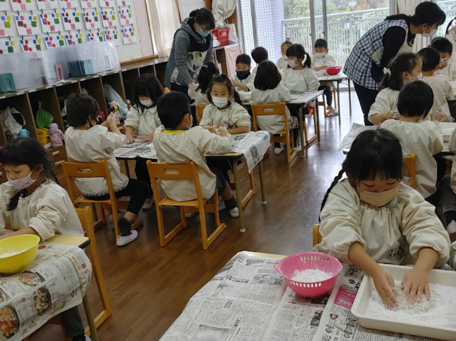 鏡餅づくり　初体験です！！