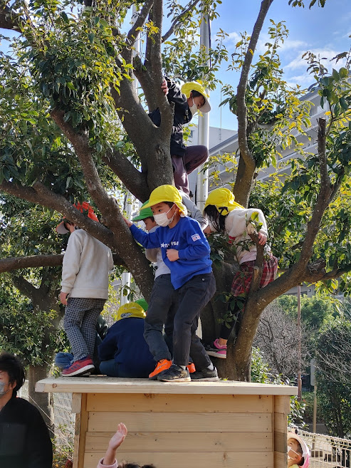 ステージも密になります