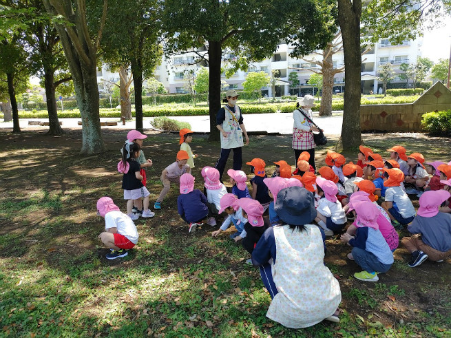 公園の使い方、先生から教わっています