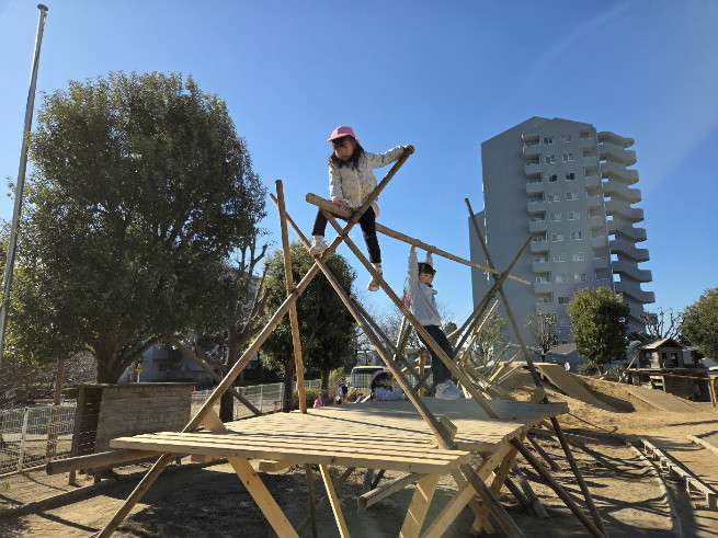 八掛け支柱も鉄棒のように