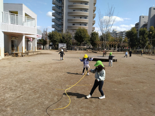 縄跳びもうまくなりました。小学校でもチャレンジ