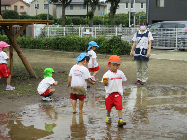 泥んこの感触って気持ちいいですよね！