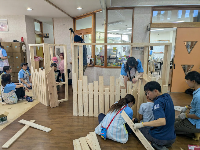 本コーナー作業風景