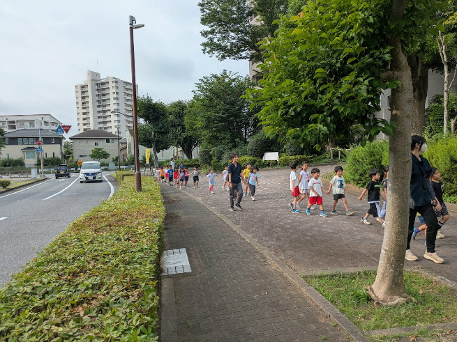 朝の散歩は西の原公園をまわってきました